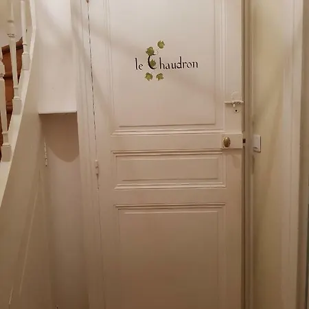 La Maison Jehan Fouquet Bed and breakfast Tours
